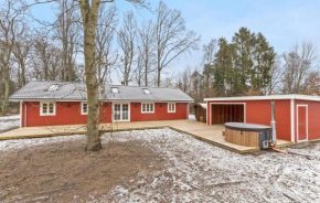 Stunning Home In Glesborg With Sauna, Glesborg